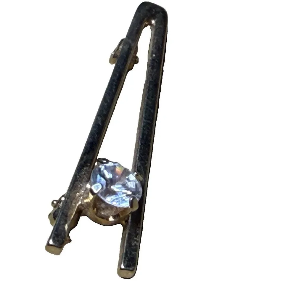 Vintage Gold Tone Minimalist Geometric Bar Brooch Pin Clear Rhinestone Solitaire